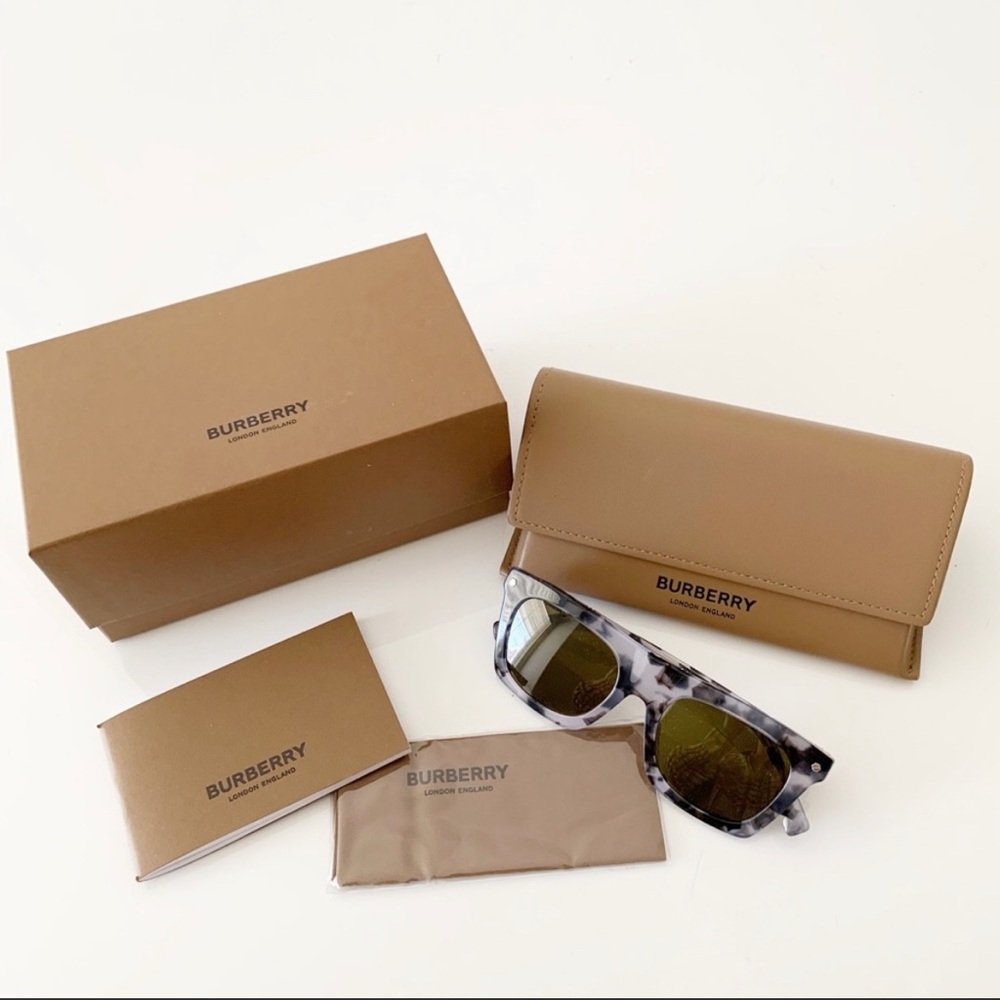 Burberry Sunglasses, New - Picture 3 of 14